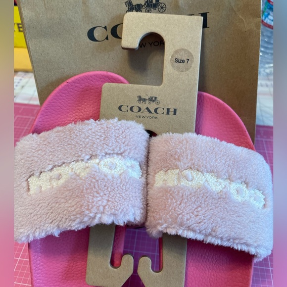 Brand new with tags coach sport slides pink size 7 still in the bag - Picture 2 of 8